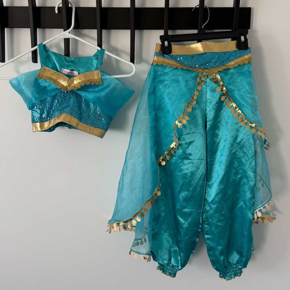 Princess Jasmine costume, size 6/7